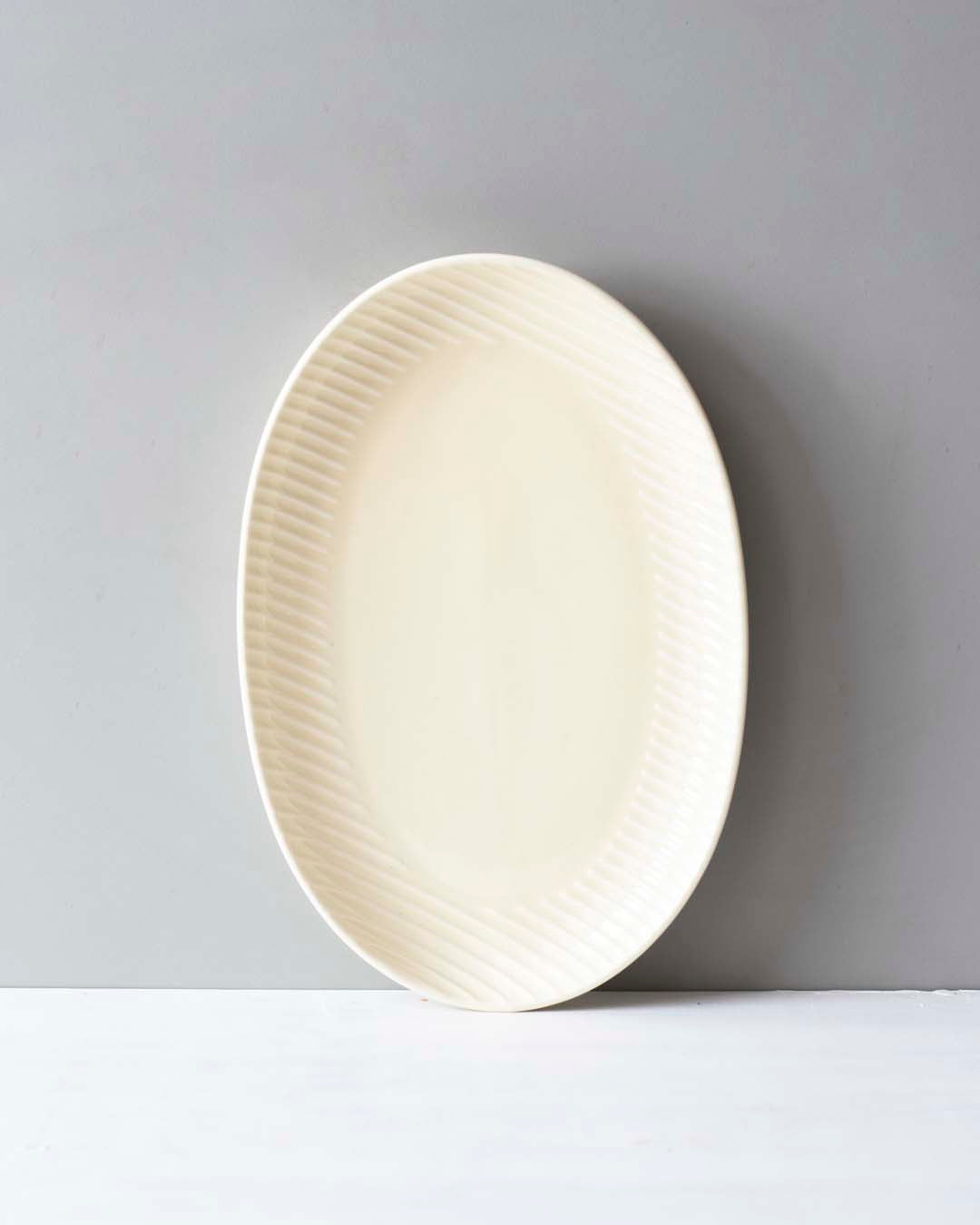 Glossy Straight Grain Platter - Custard Yellow