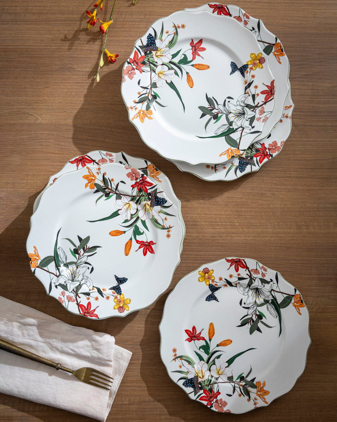 Meadow Bloom Dinner plate