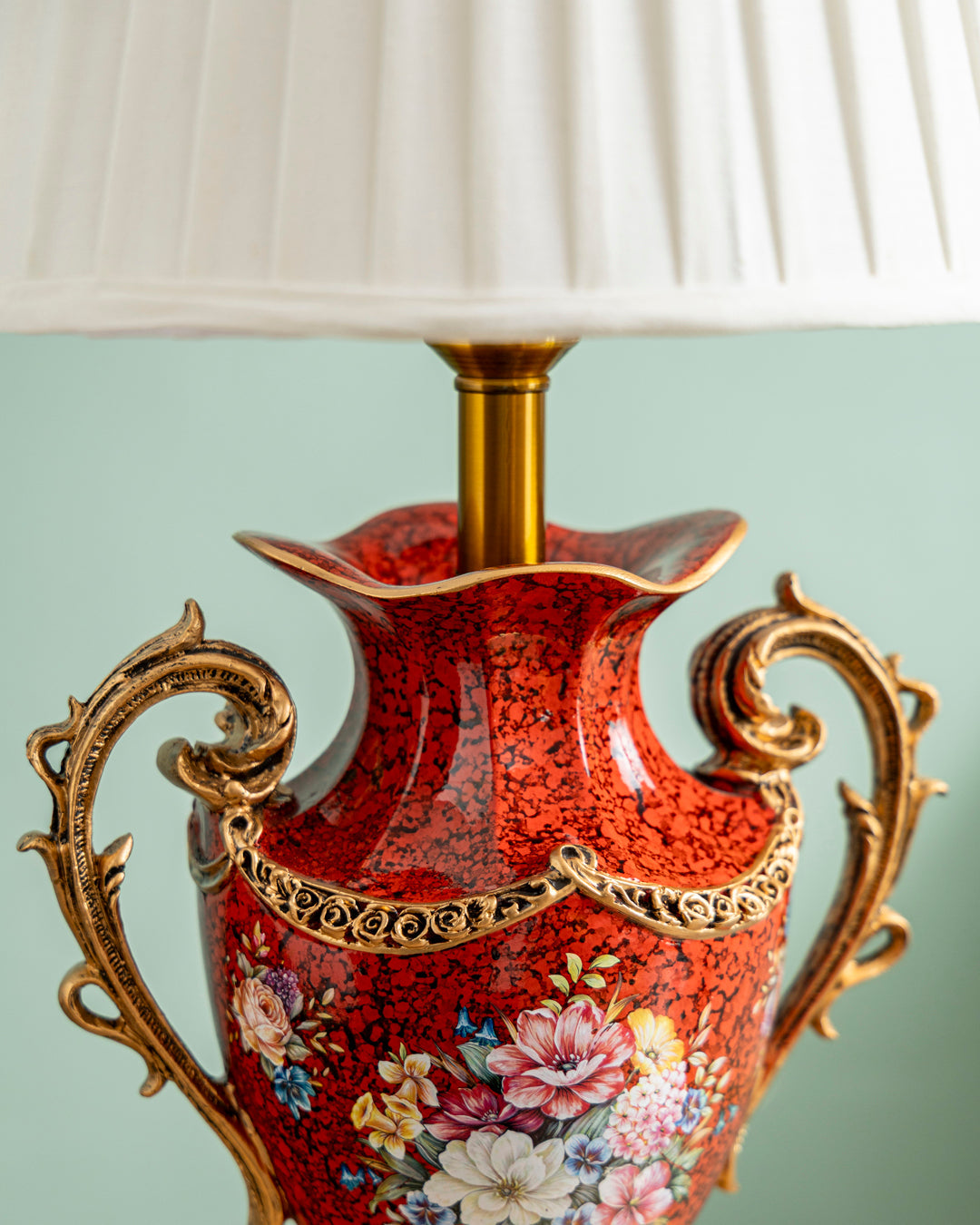 Crimson Blossom Heritage Table Lamp