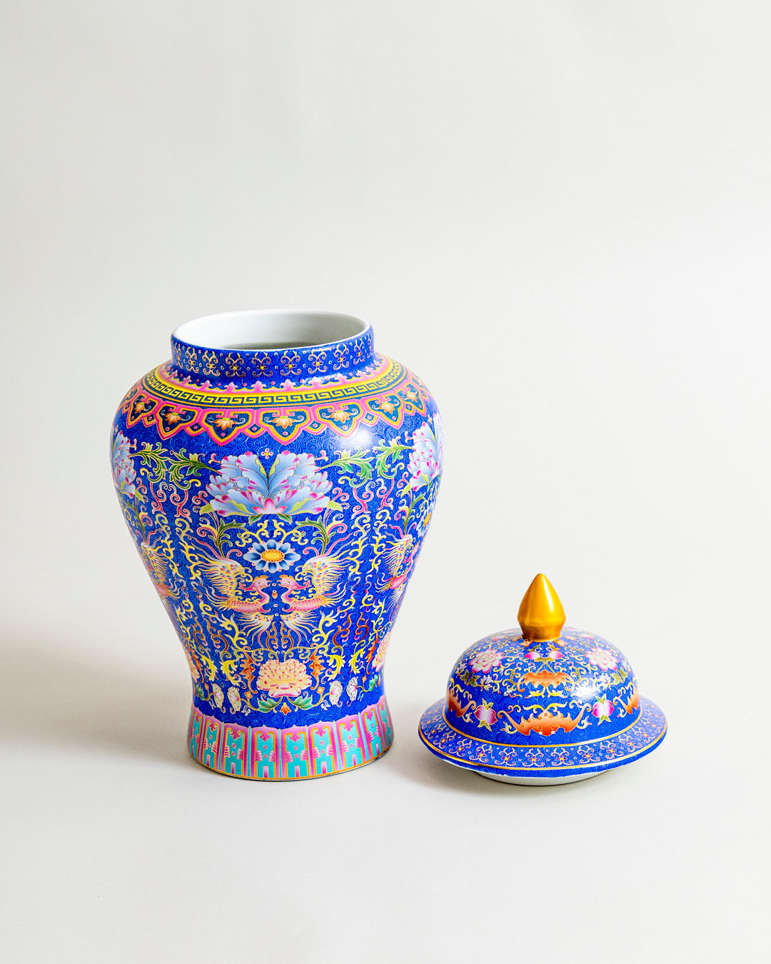 Cloisonné phoenix Temple Jar With Lid