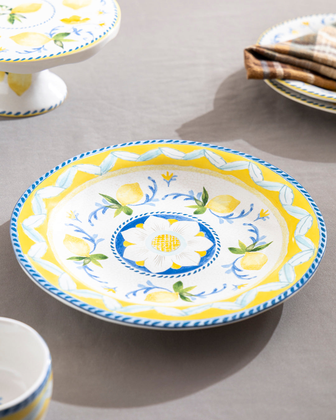 Amalfi Lemon Charm Dinner Plate