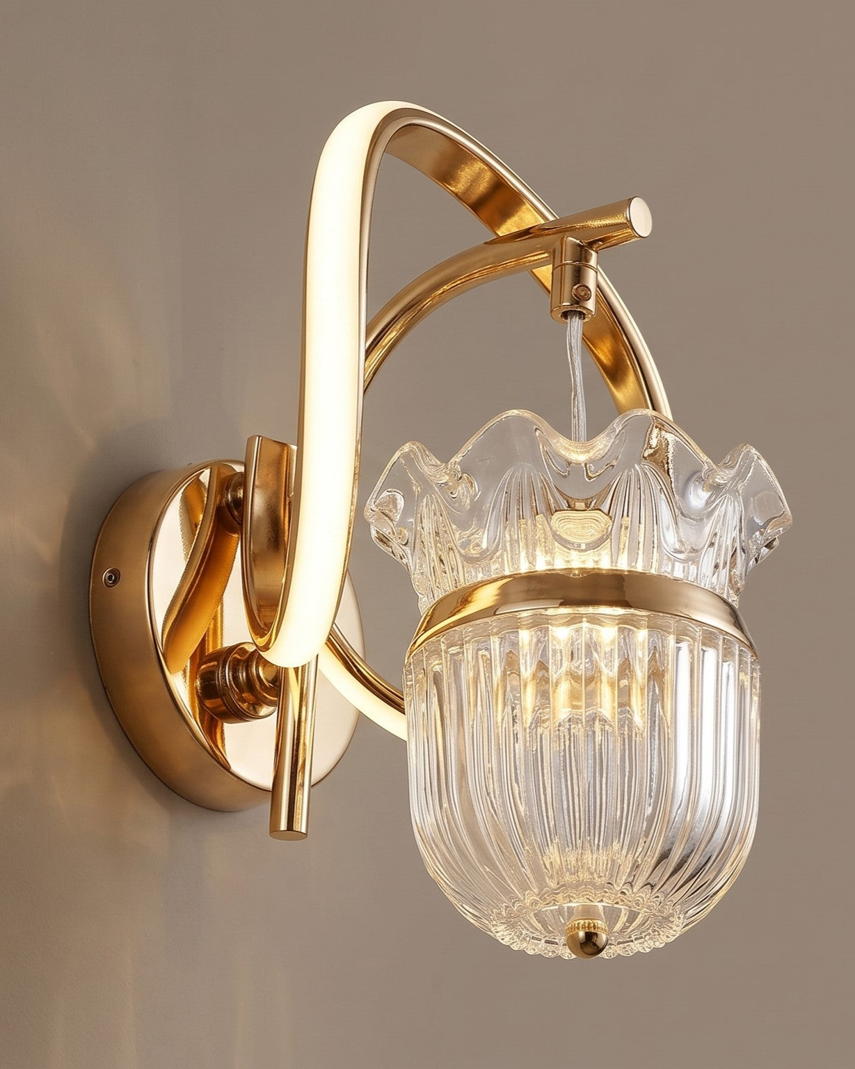 Auravelle LED Wall Light