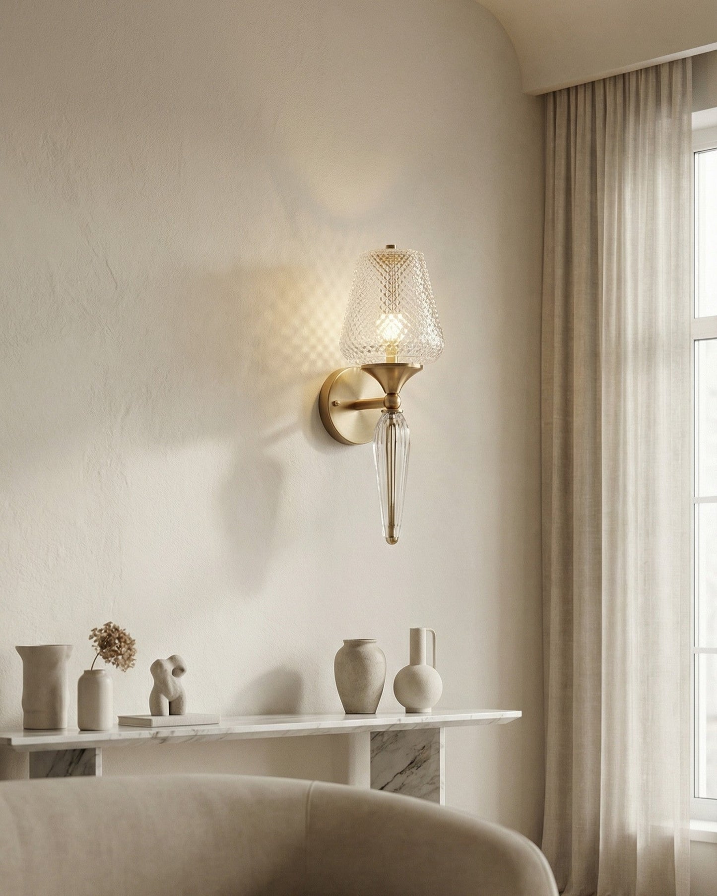 Regalyn Prismara Wall Light