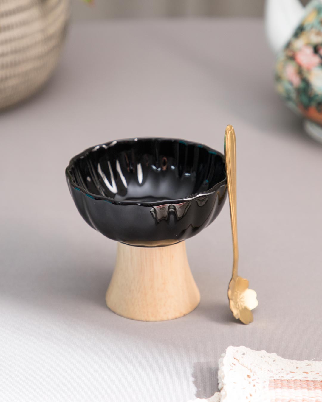 Ceramic + Wood Dessert Bowl - Black
