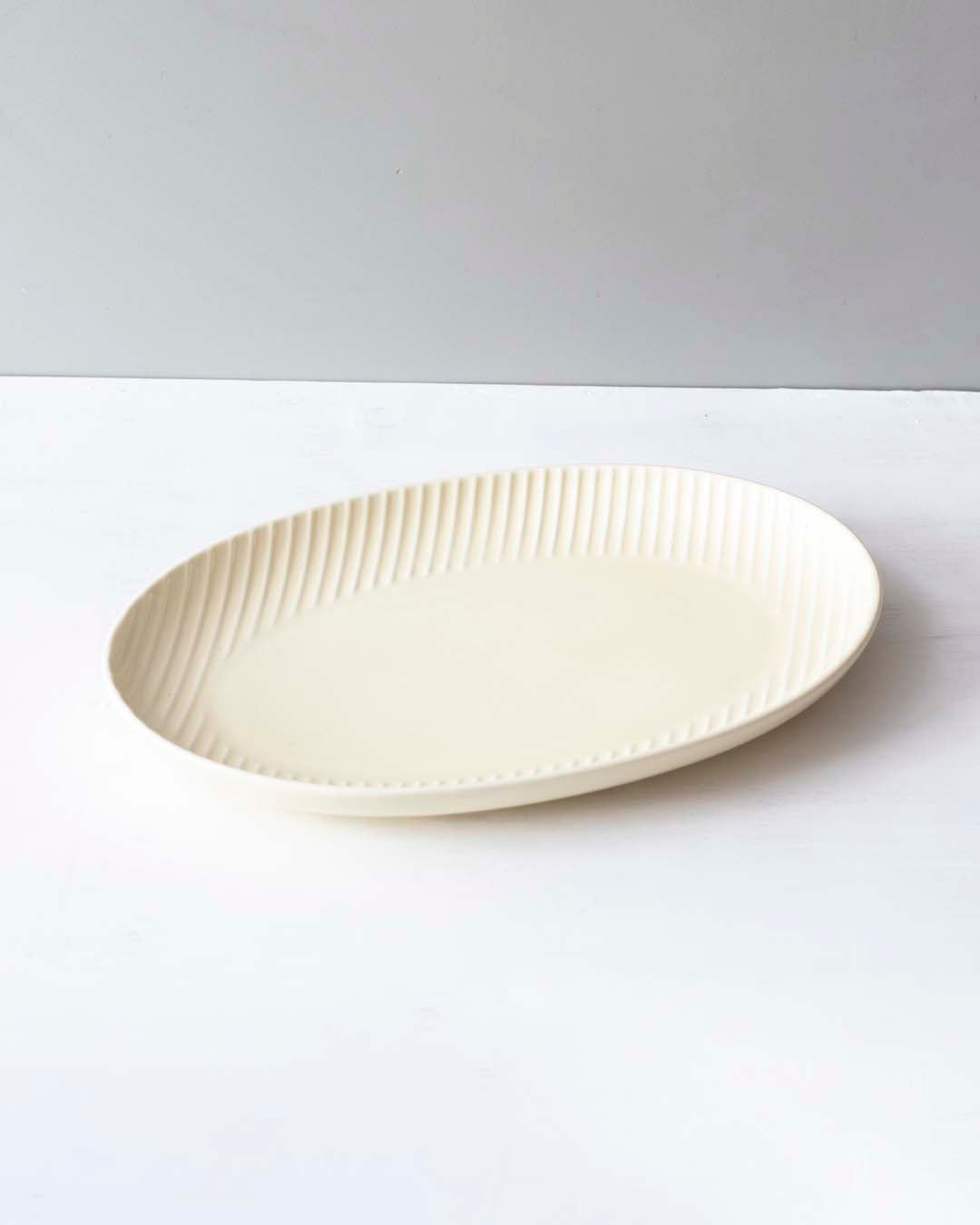 Glossy Straight Grain Platter - Custard Yellow