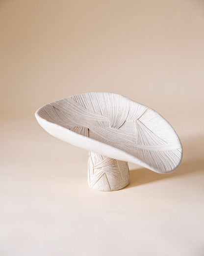 Palm Textured Footed Decorative Bowl