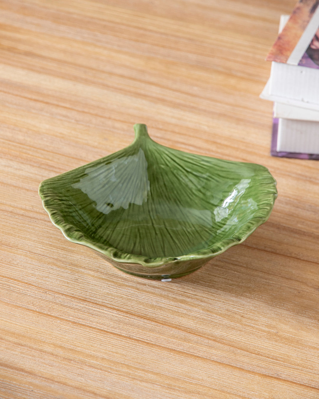 Pinecone Leaf Ceramic Decorative Bowl