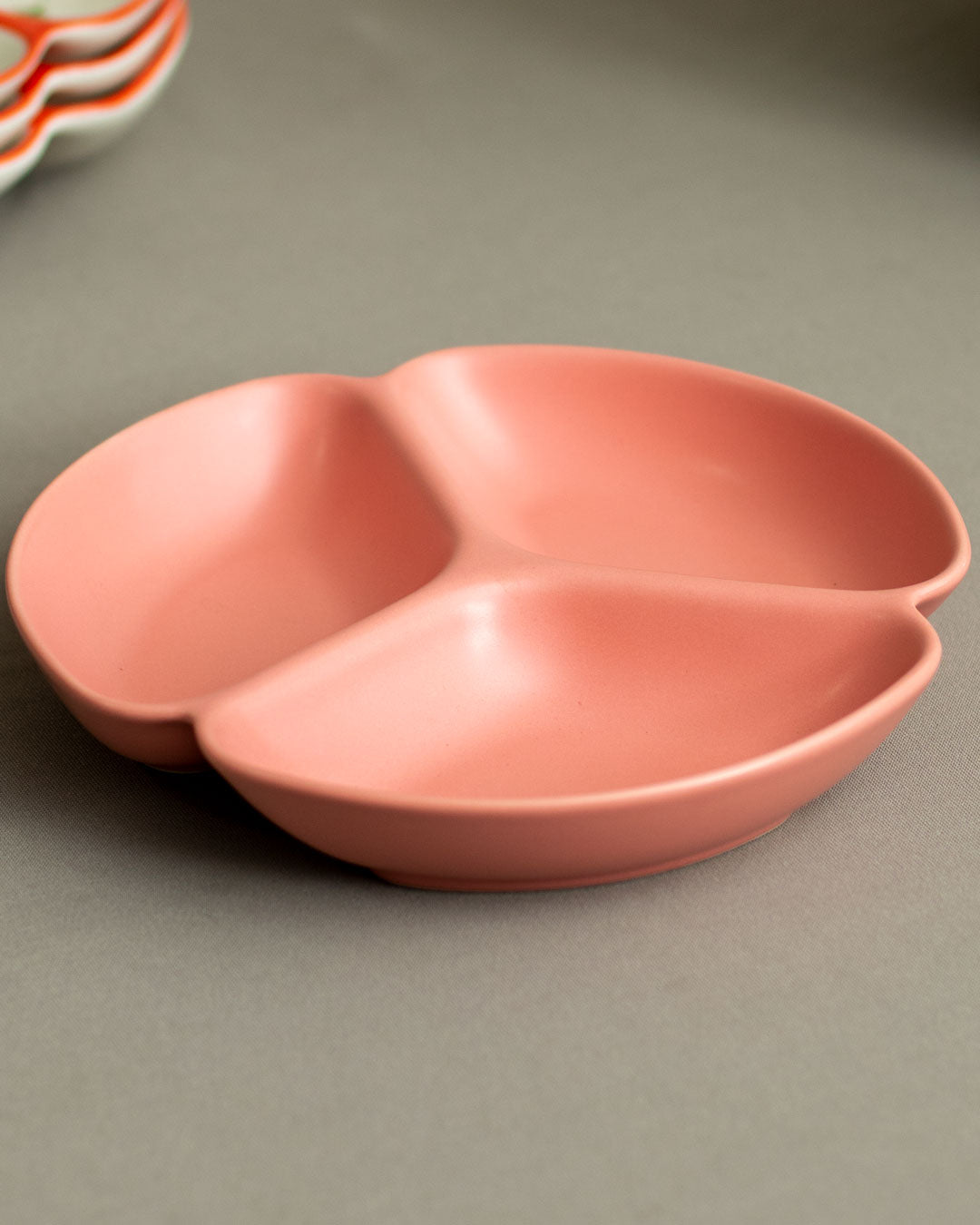 Monochrome Chip & Dip Platter - Pink