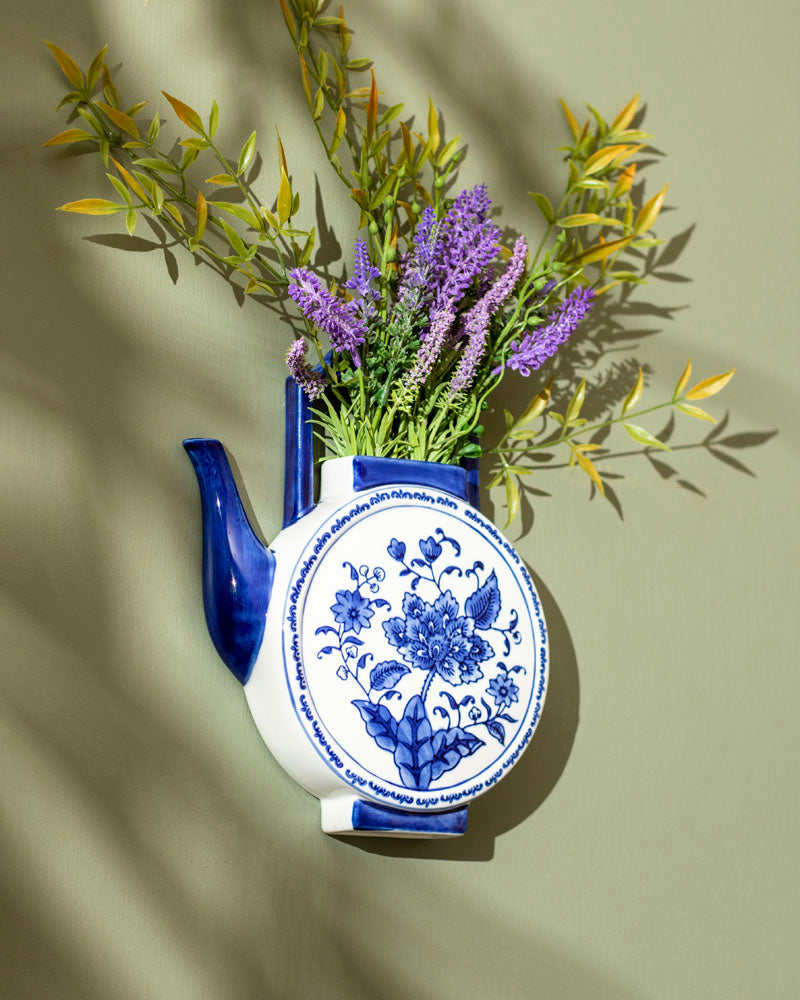 Wall Mounted Planter Kettle: Style 1