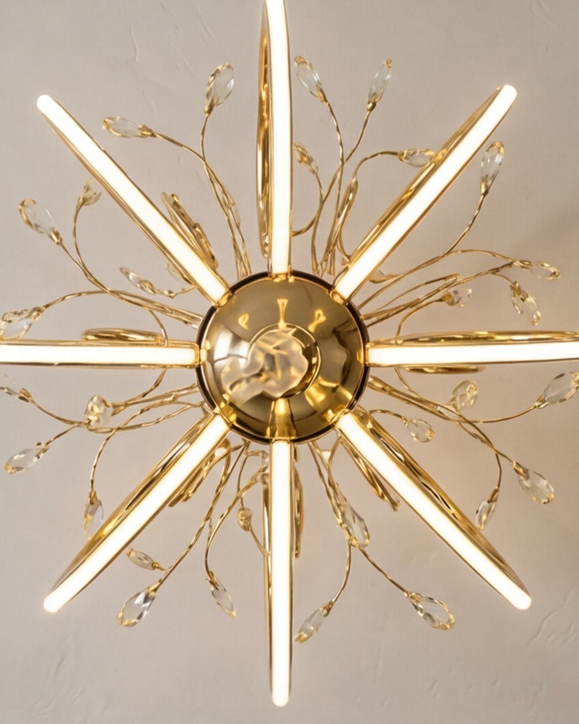 Royal Vine Loop Chandelier - Gold