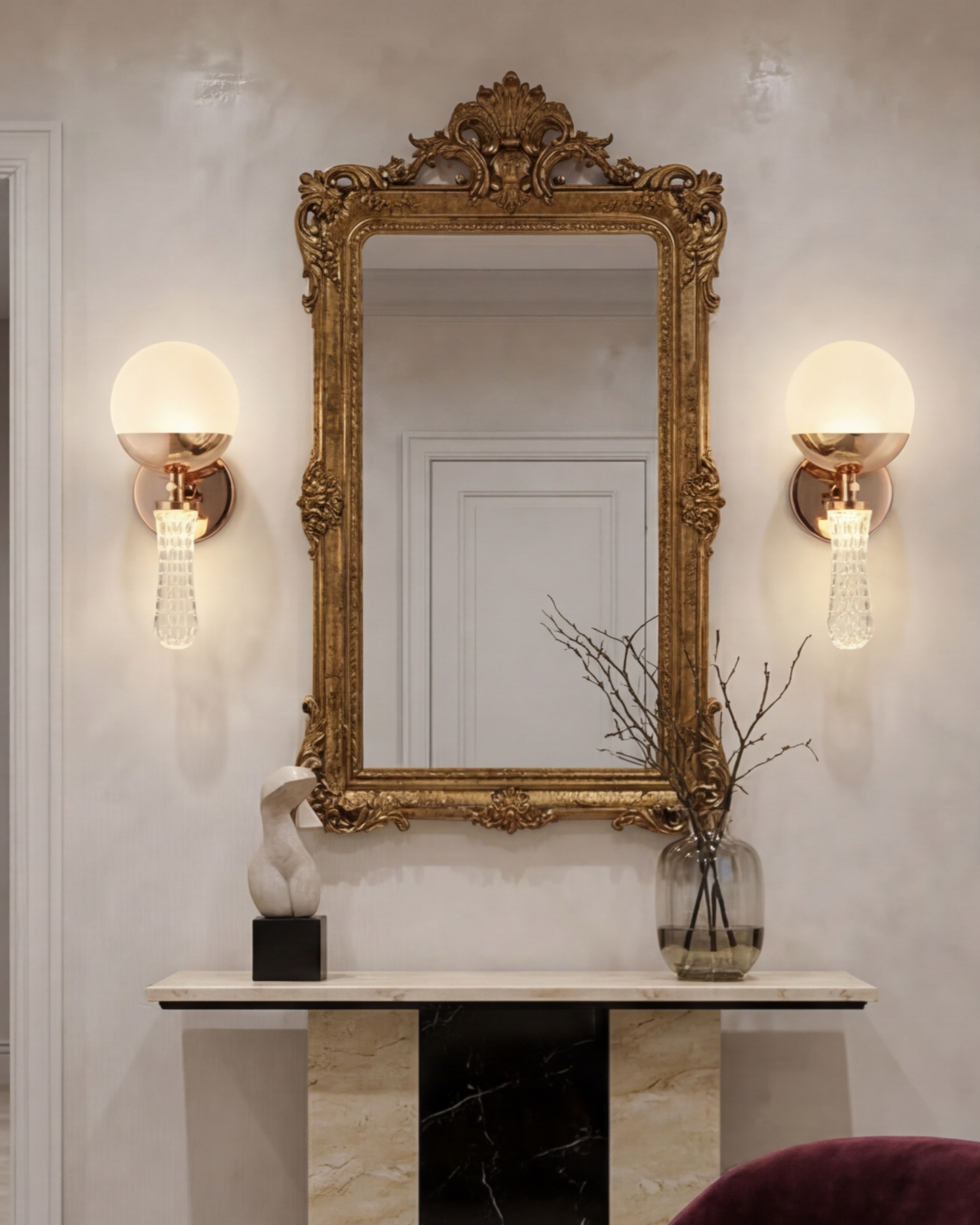 Luxe Drop Glow Wall Light
