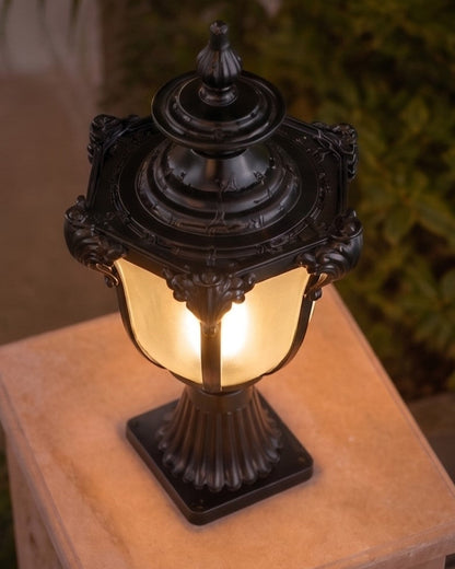 Aurelia Crown Outdoor Gate Light - Black