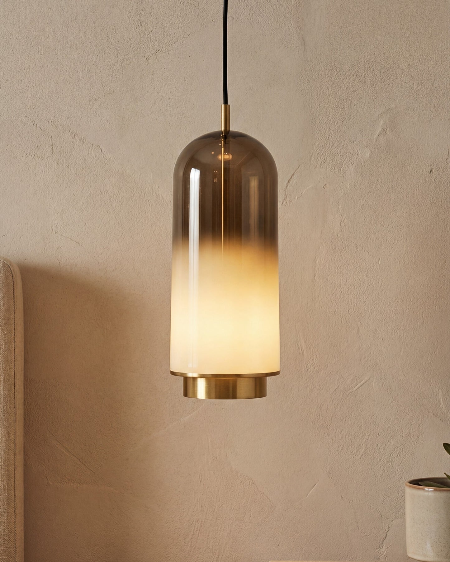 Noctyra Fade Pendant Light