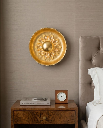 Floral Radiance Wall Light - Gold