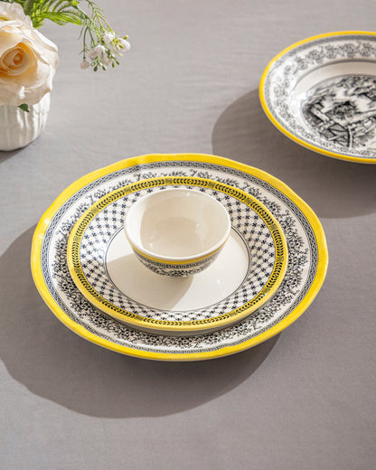 Vintage Motif Quarter Plate