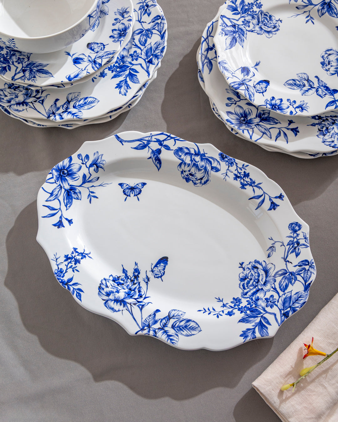 Blue & White Floral Elegance Platter