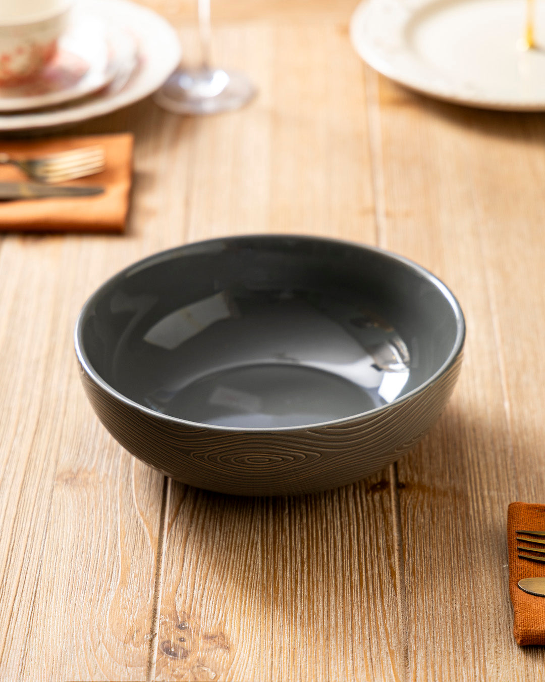Woodgrain Pattern Serving Bowl - Black