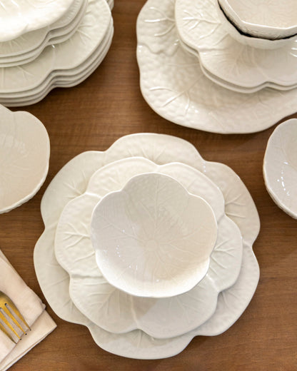 White Leaf Elegance - 26 Piece Dinner Set