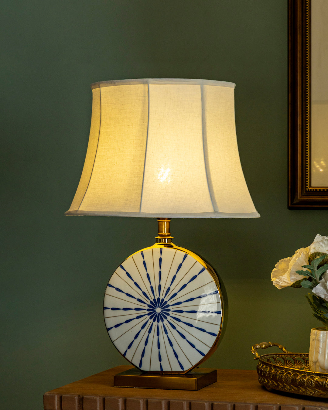 Azure Sunburst Disc Table Lamp
