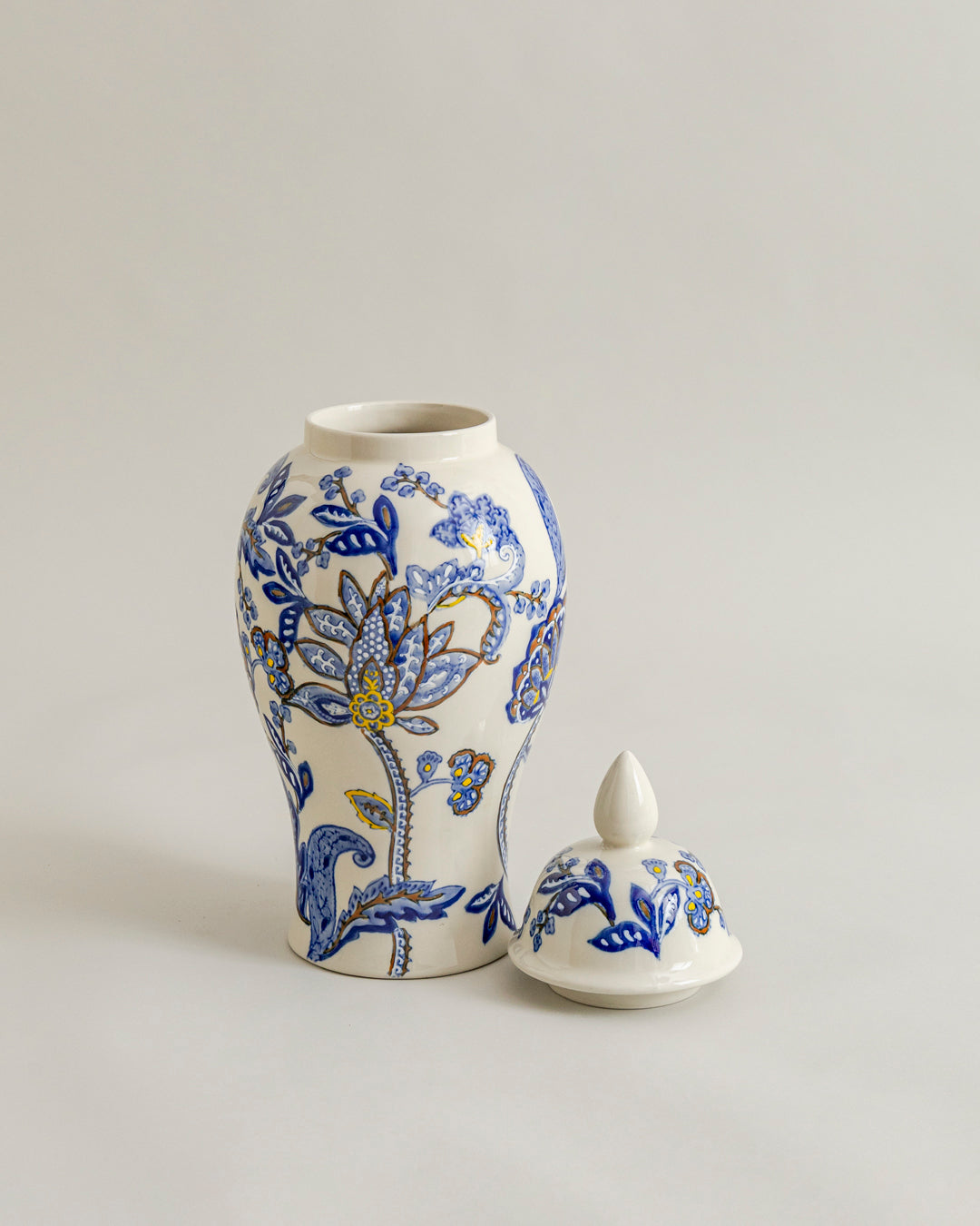 Royal Paisley Bloom Temple Jar - 47 cm