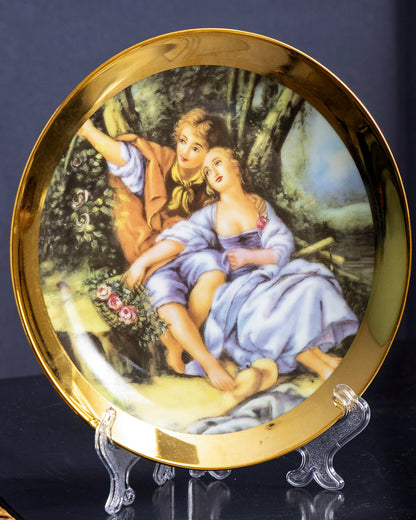 Victorian Elegance Golden Rim Decorative Plates - 10"