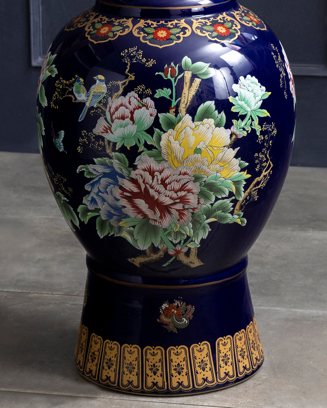 Royal Sapphire Floral Palace Vase