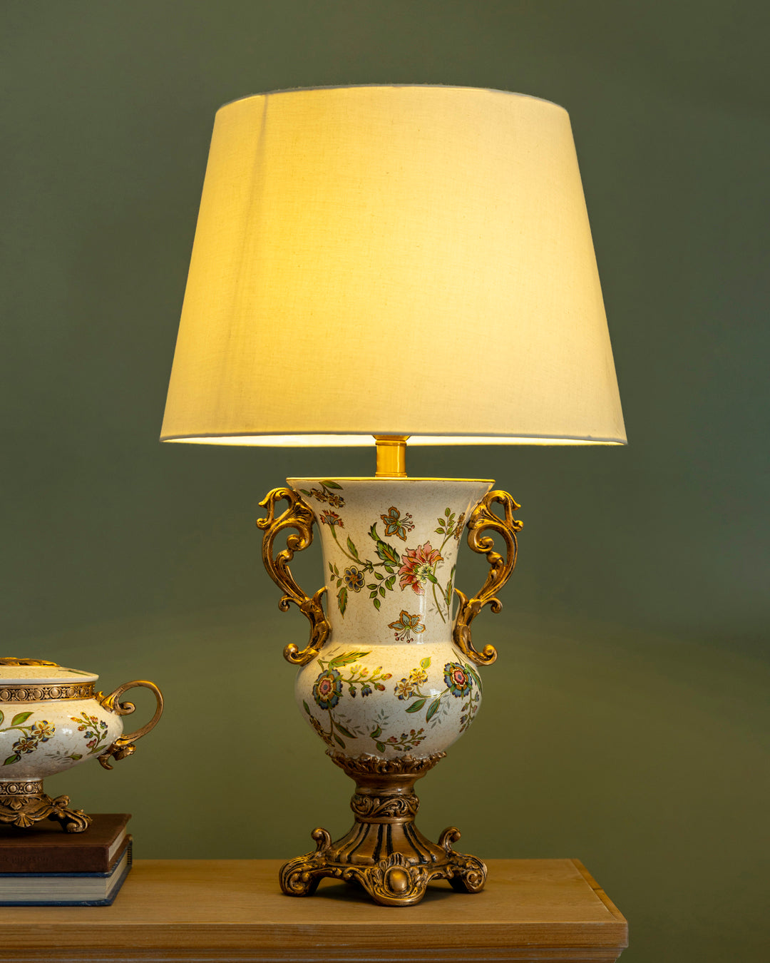 Royal Florentine Heritage Table Lamp