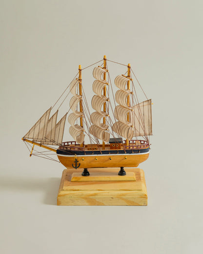 "The Gold Mariner" Wooden DecoratStandive Ship With