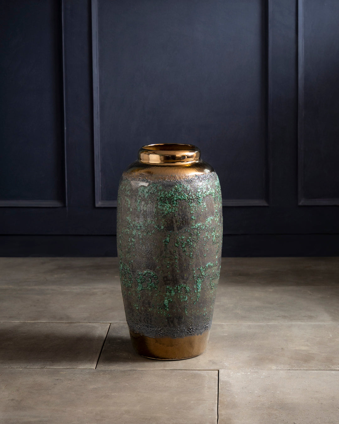 Obsidian Moss Floor Vase - Medium
