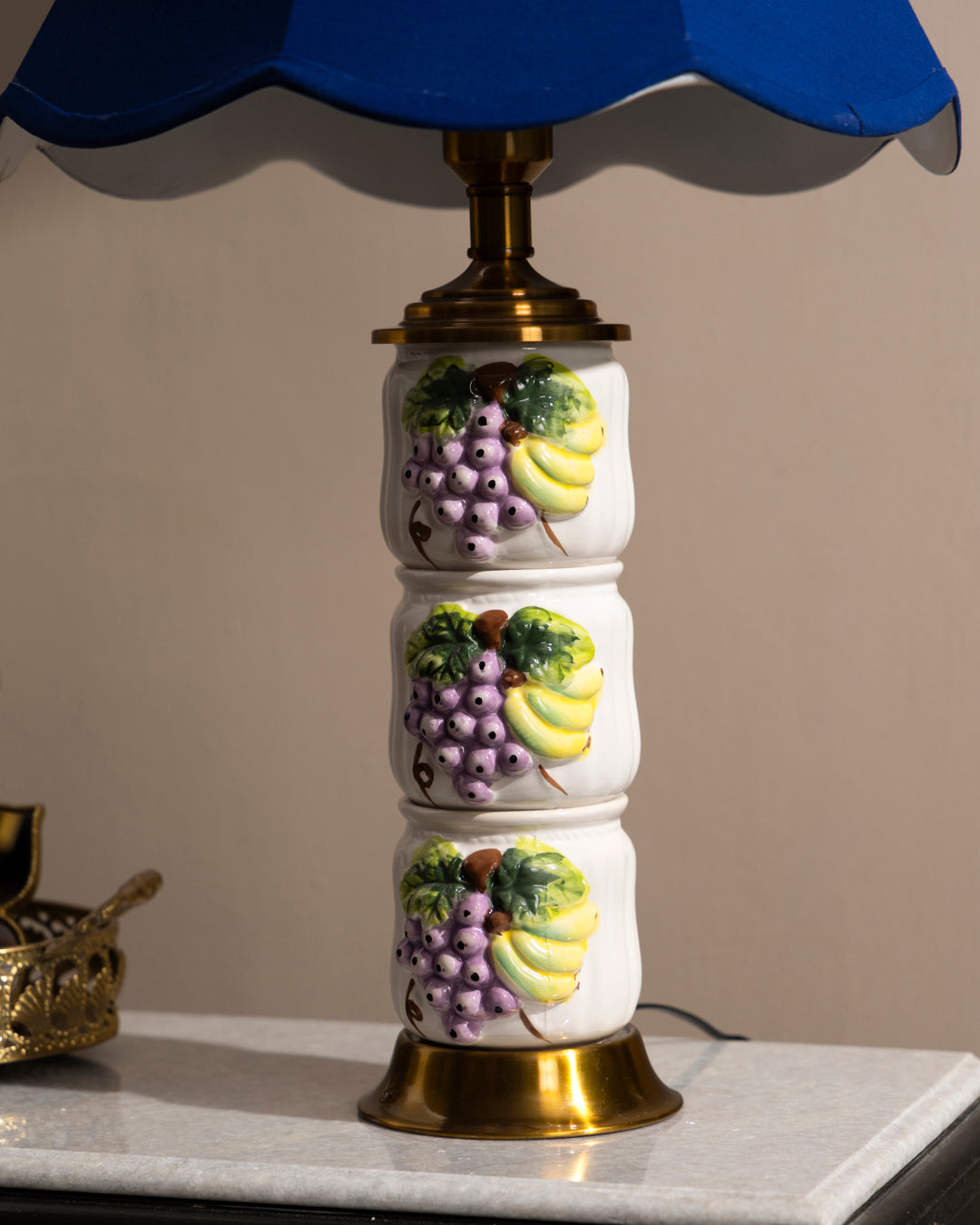 Graceful Grapes Condiment Table Lamp