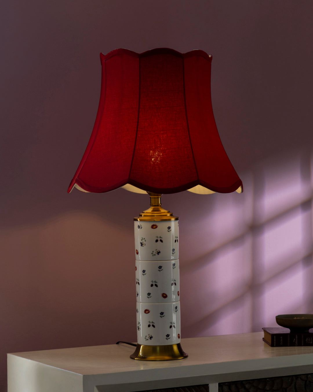 Vintage Petal Glow Table Lamp
