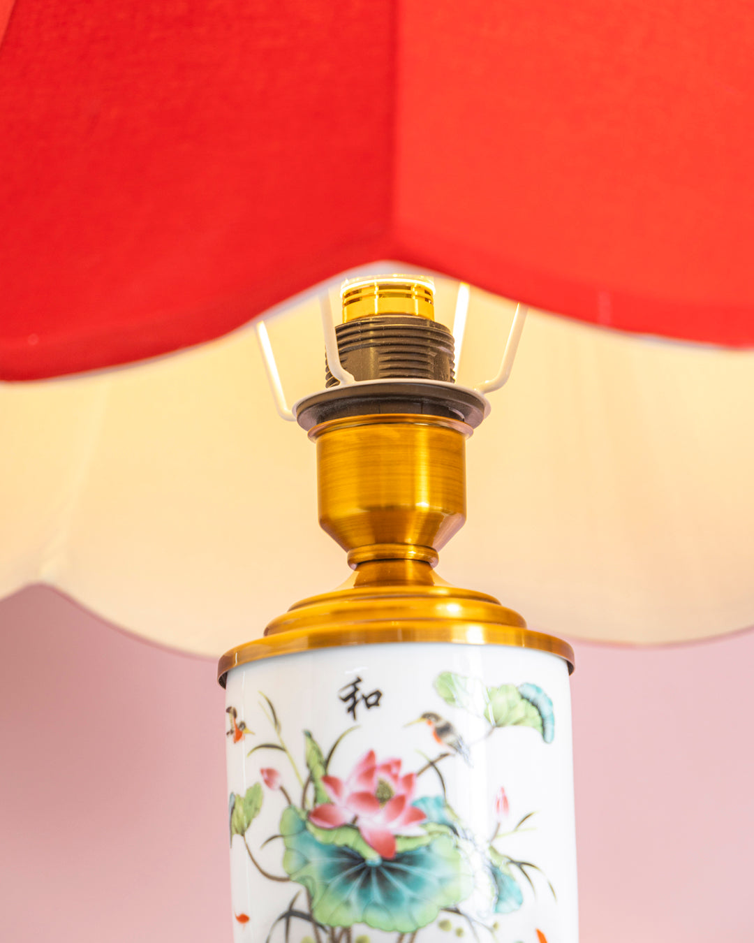 Lotus Harmony Ceramic Table Lamp