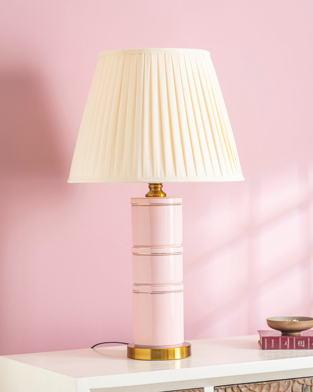 Ivory Elegance Ceramic Table Lamp