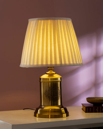 Regal Aura Brass Table Lamp