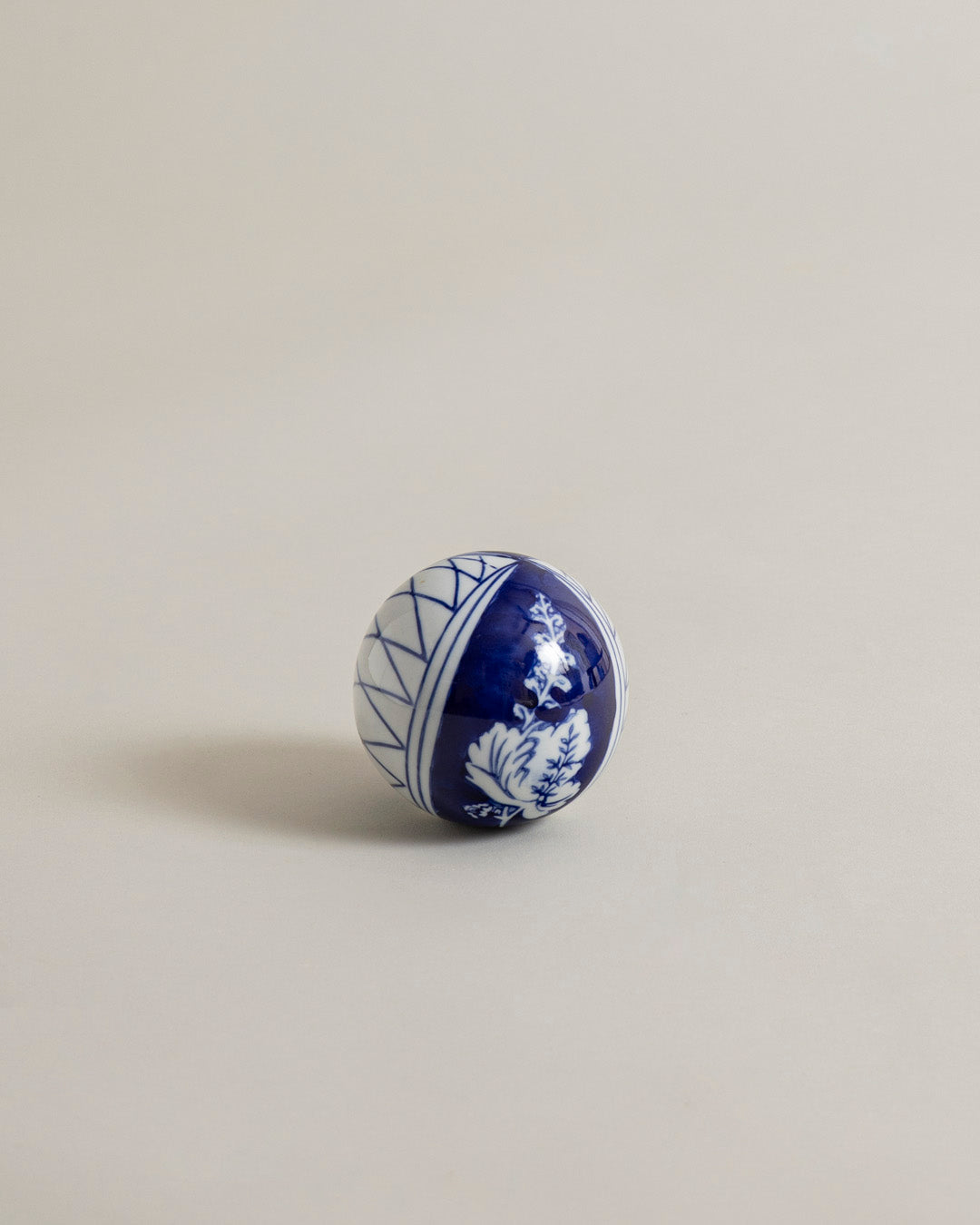 Chinoiserie Decorative Ball - Small