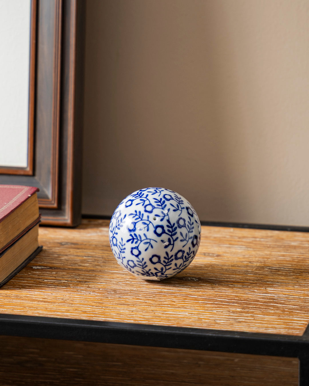 Chinoiserie Decorative Ball - Small