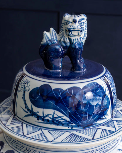 Royal Heritage Landscape Temple Jar with Guardian Lid - 116 CM
