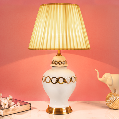 Classic Gold Chain Table Lamp