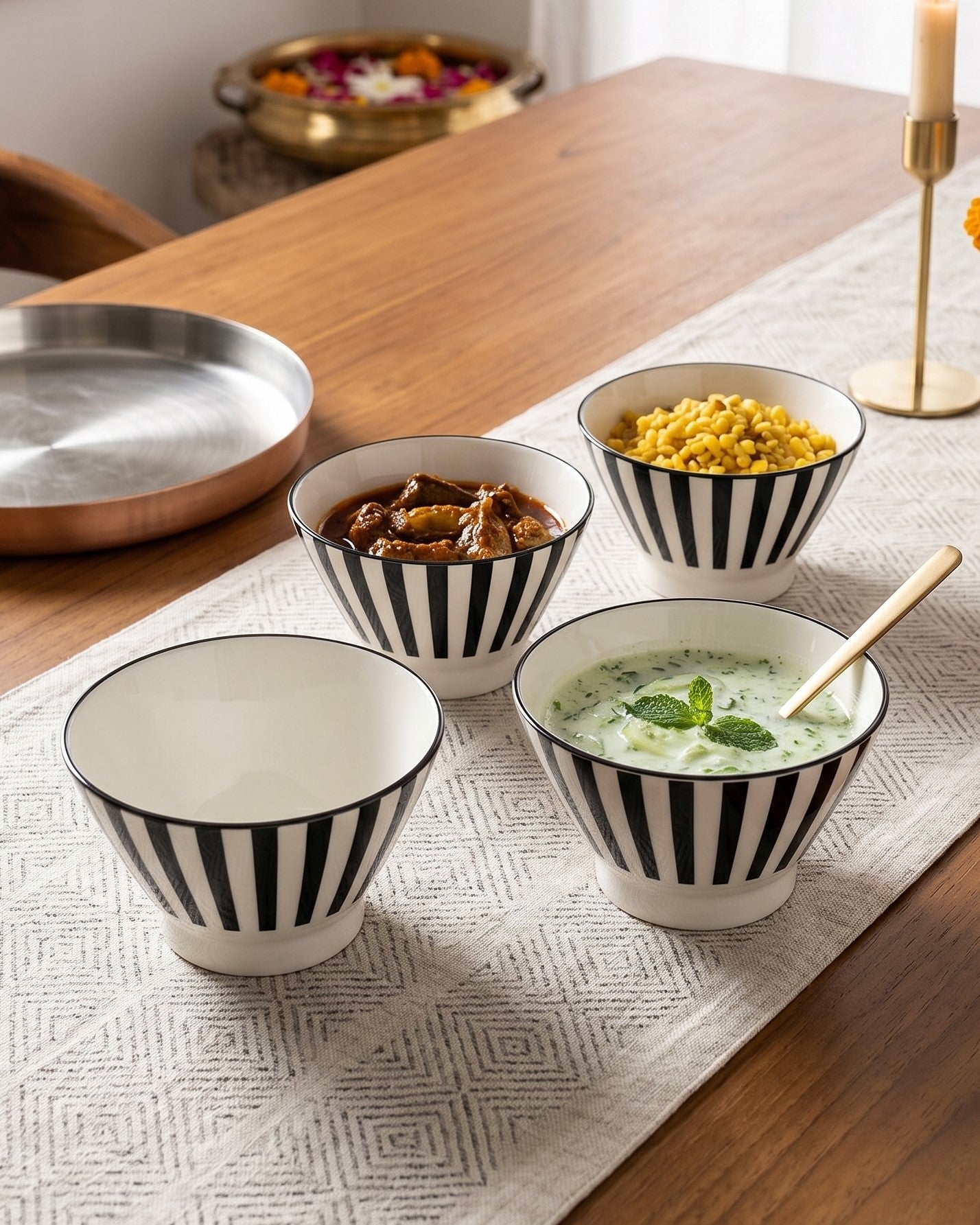 Mono Pattern Bowl - Set Of 4 Style - 1