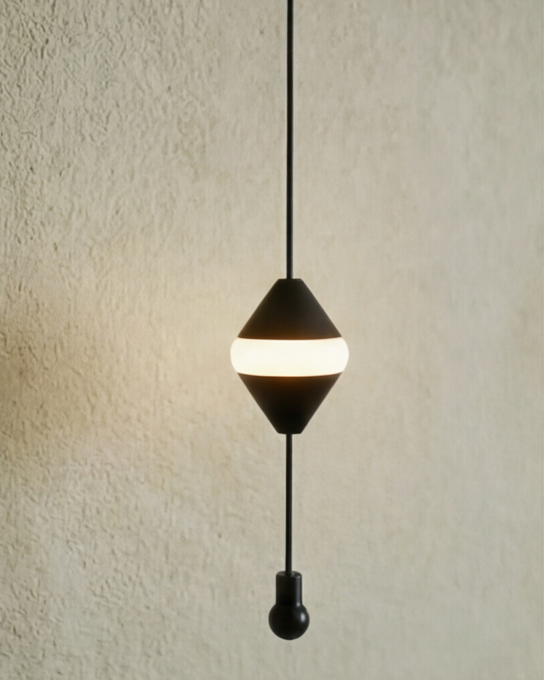 Halo Drop Elegance Wall Light - Black