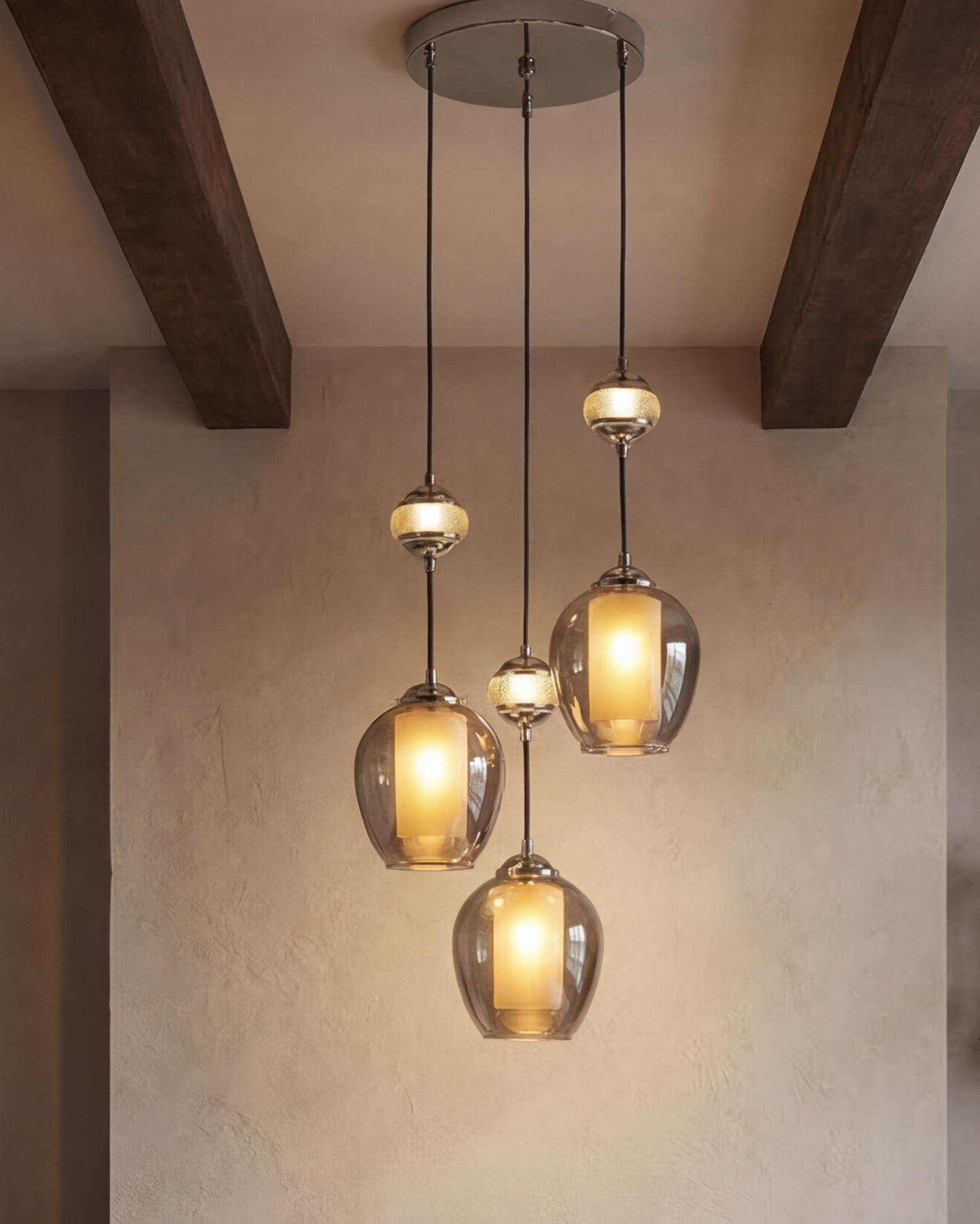 Aura Cluster Glow Pendant Light