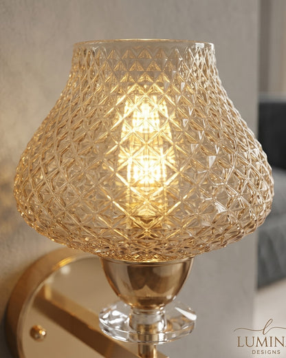 Royal Diamond Cut Crystal Wall Light