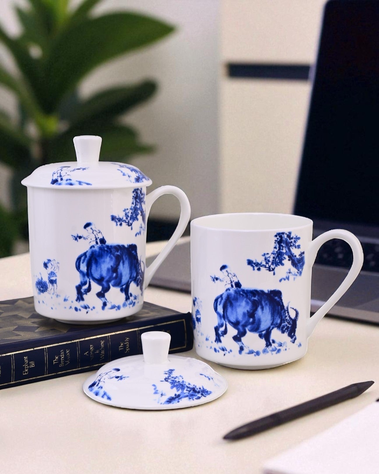 'Artistic Blue Bull' Fine Bone China Mug