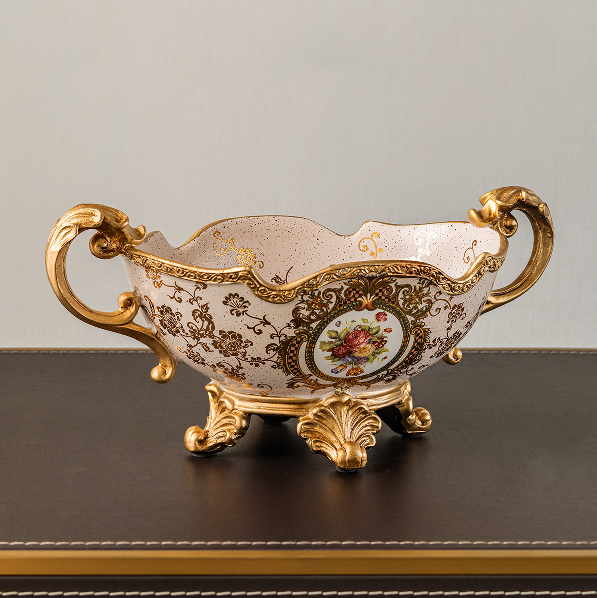 Victorian Grandeur Decorative Vase  & Showpiece & Items for Room Decoration