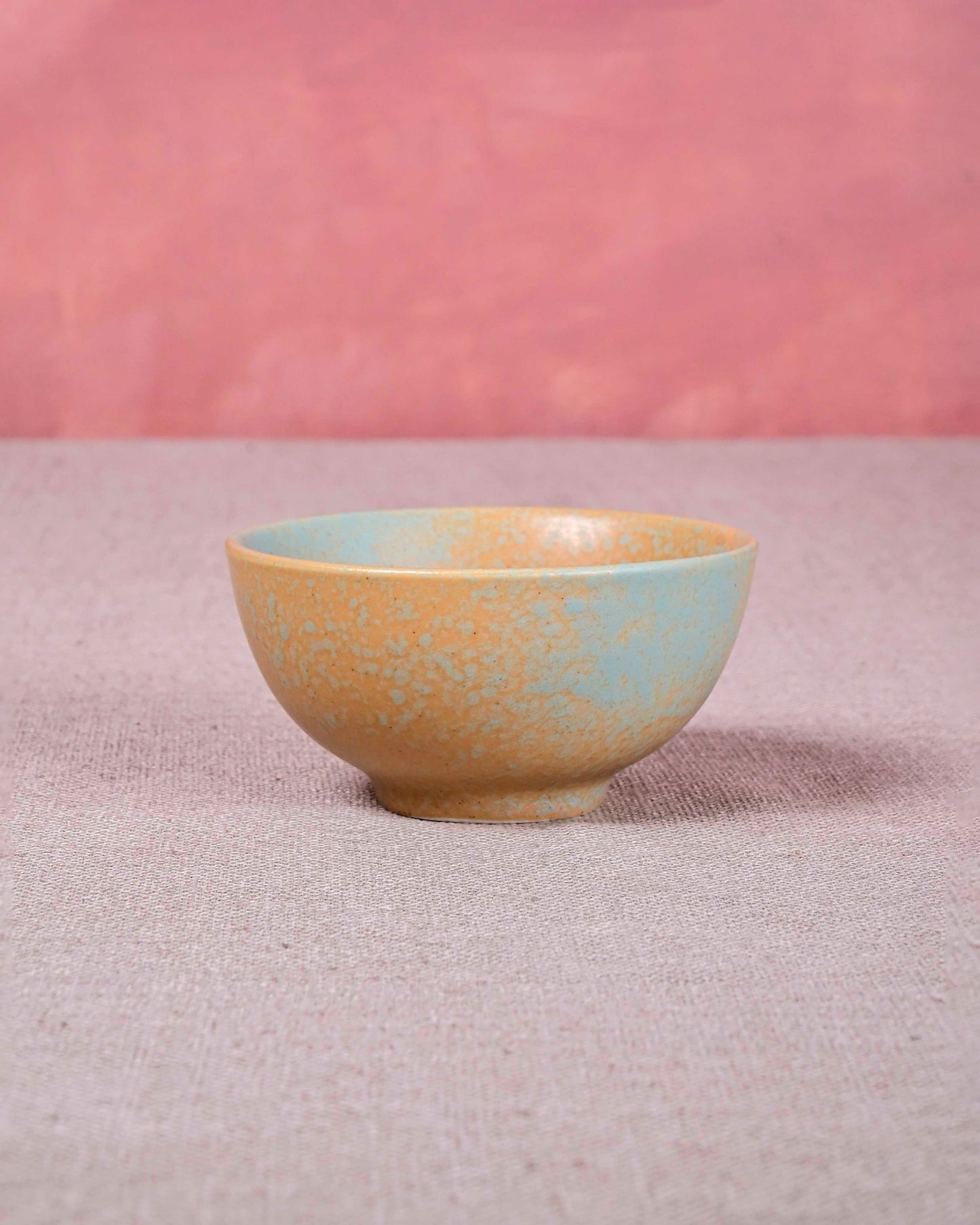 Golden Drift Matte Bowl