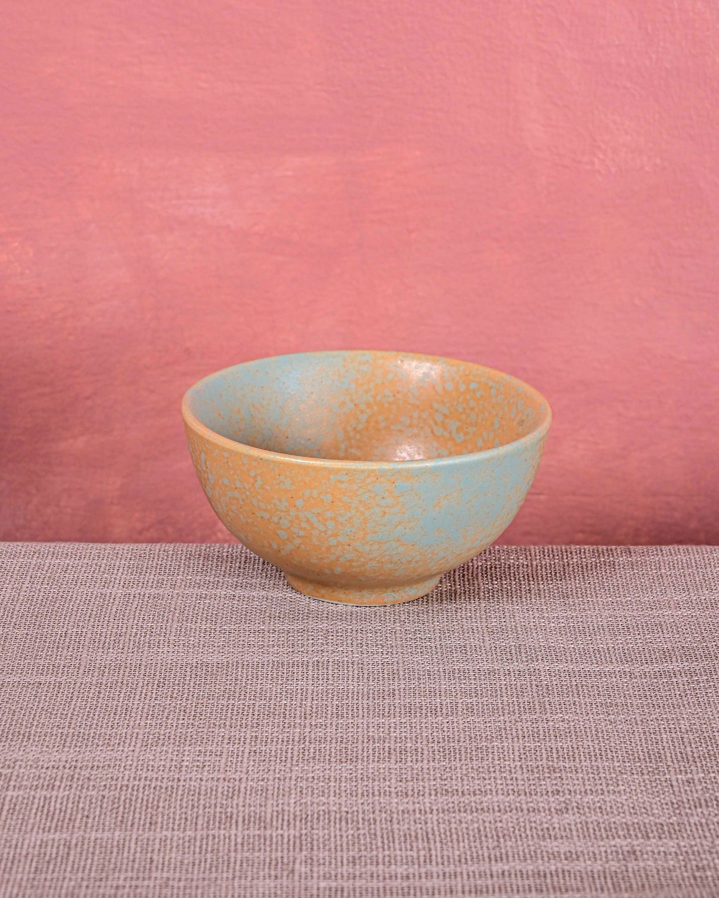 Golden Drift Matte Bowl