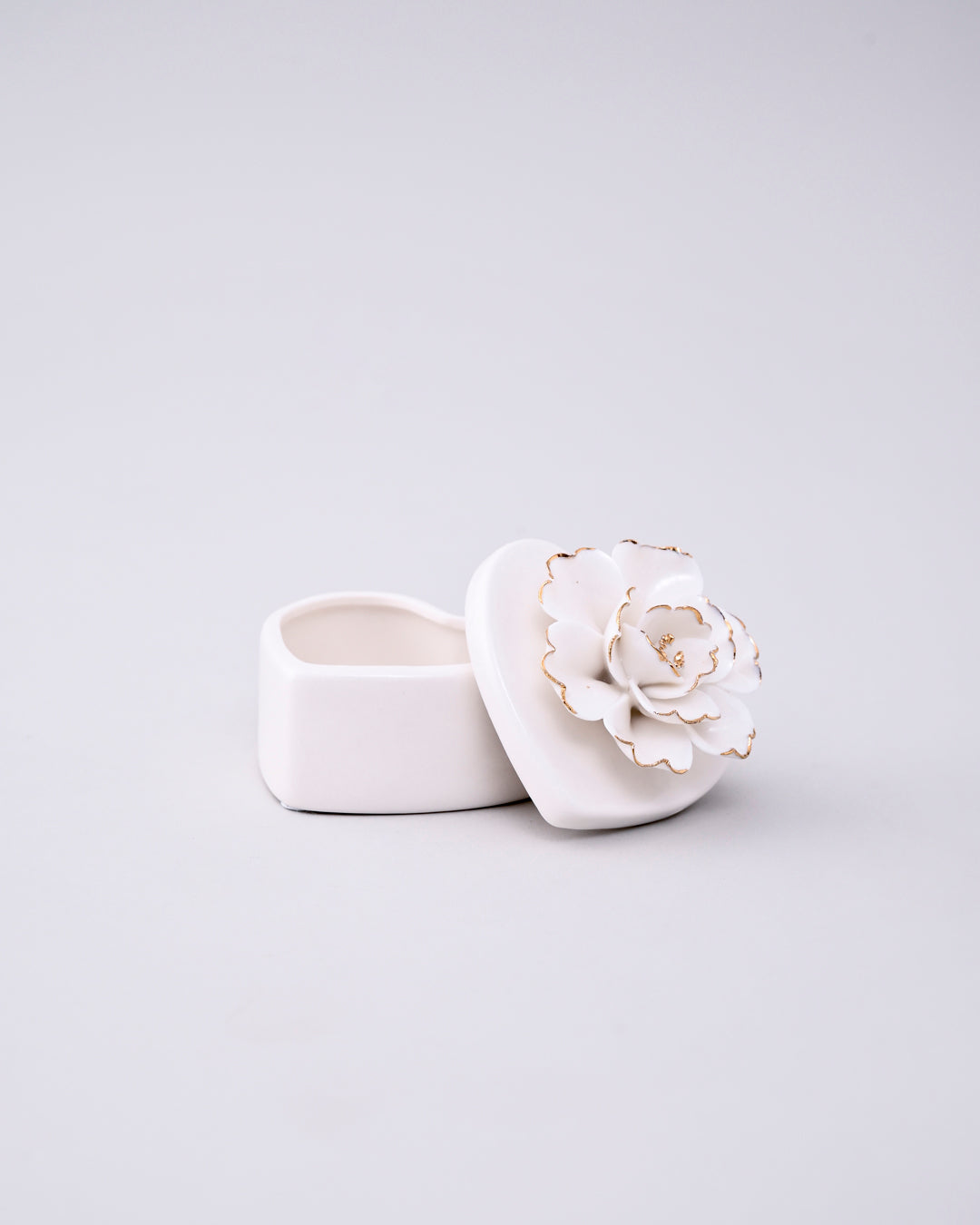 Rose Whisper Trinket Keeper - White