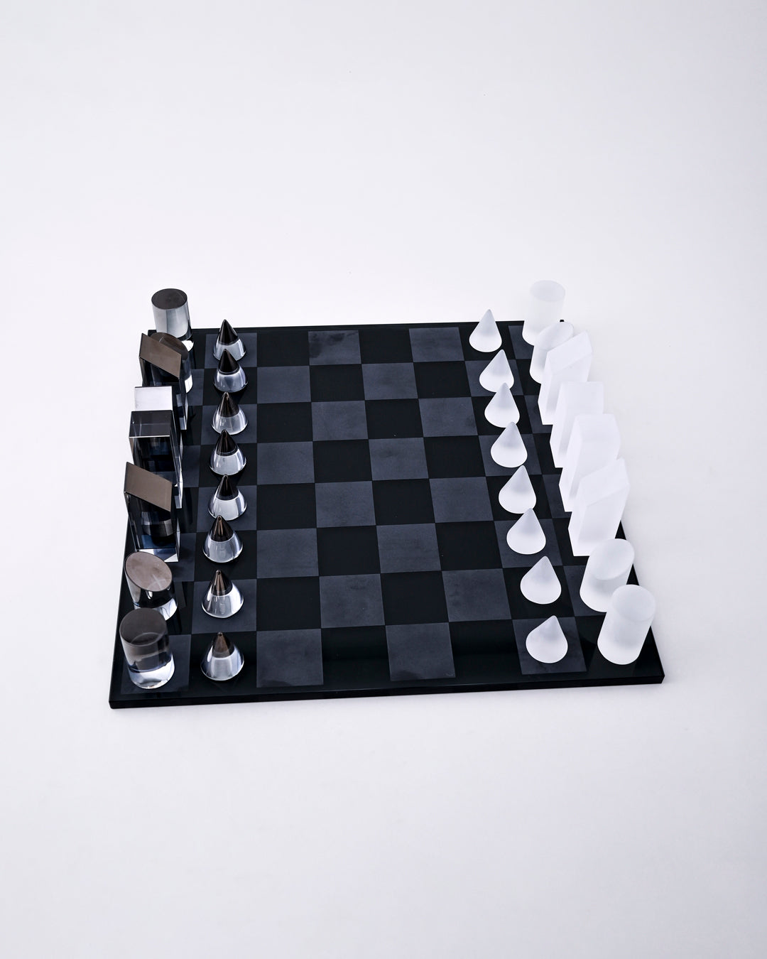 Modern Crystal Geometry Chess Set