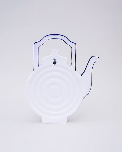 Wall Mounted Planter Kettle: Style 1