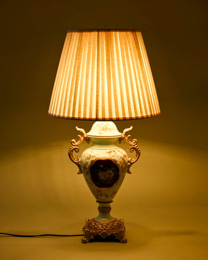 Victorian Grace Table Lamp